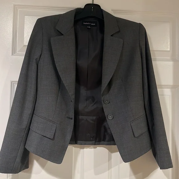 Isabel & Nina suit- jacket + skirt. Size 6/runs big. Polyester rayon wool. Lined - Picture 4 of 9